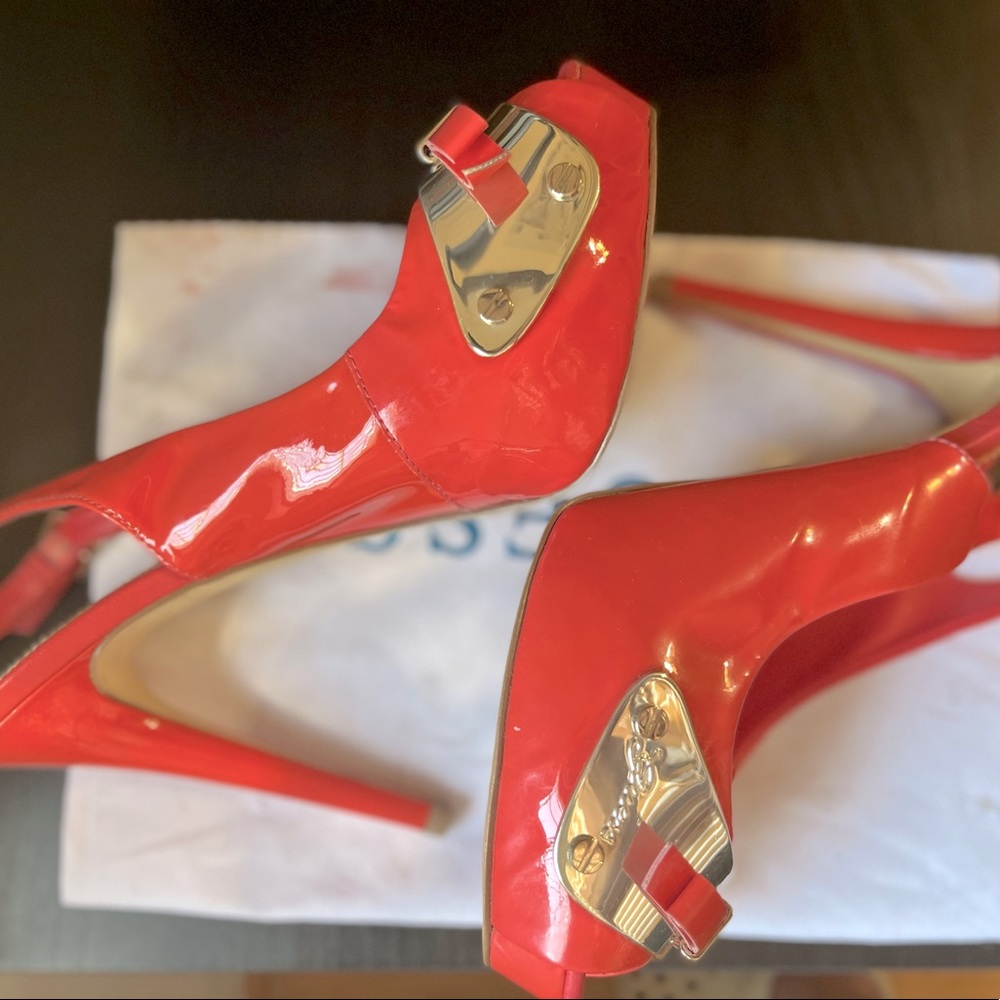 Guess women’s platform high heels sandals 37